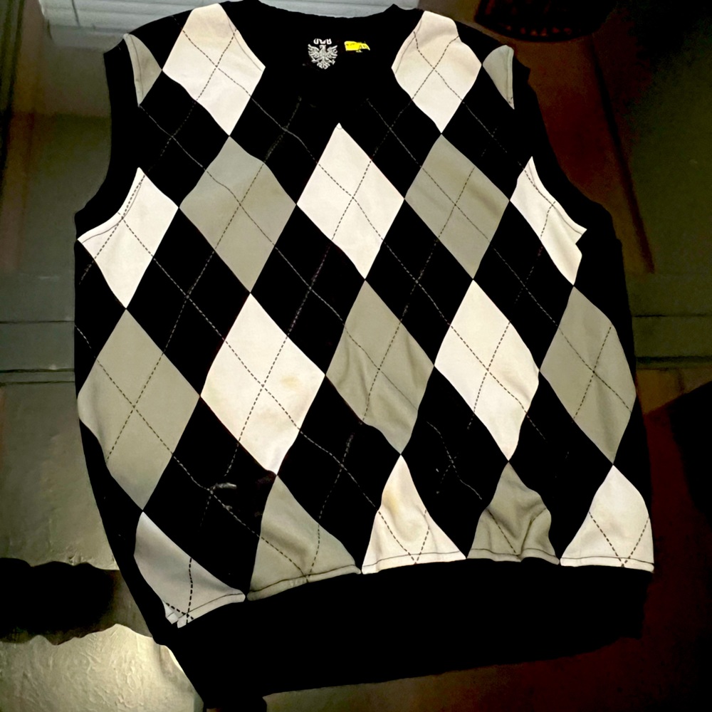 V-neck sweat large